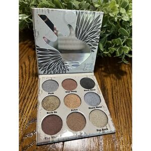 Crown Pro Glam‎ Metals Eyeshadow Palette - 9 Shades